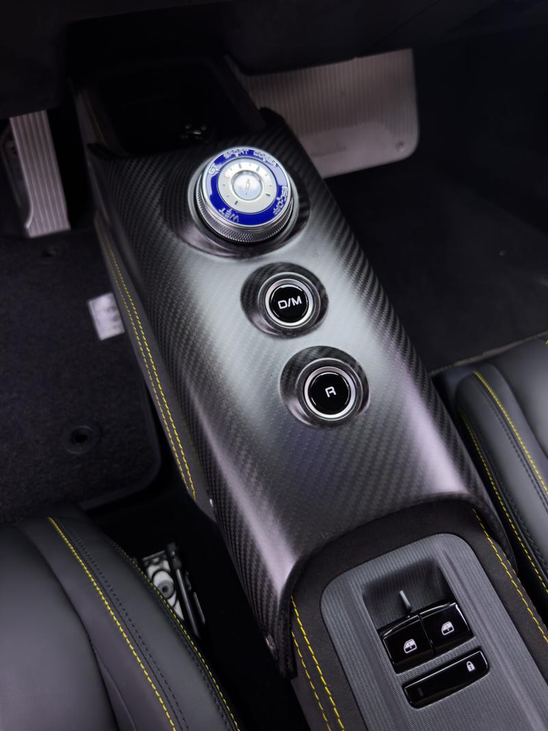 Maserati MC20, 2022 — фото 11 из 12