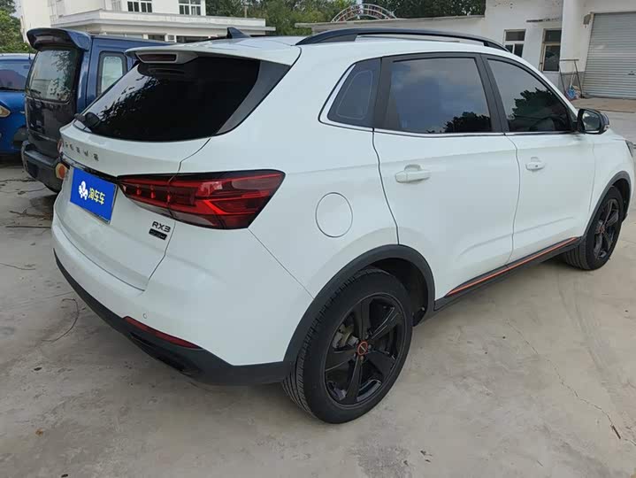 Roewe RX3, 2021 — фото 3 из 9
