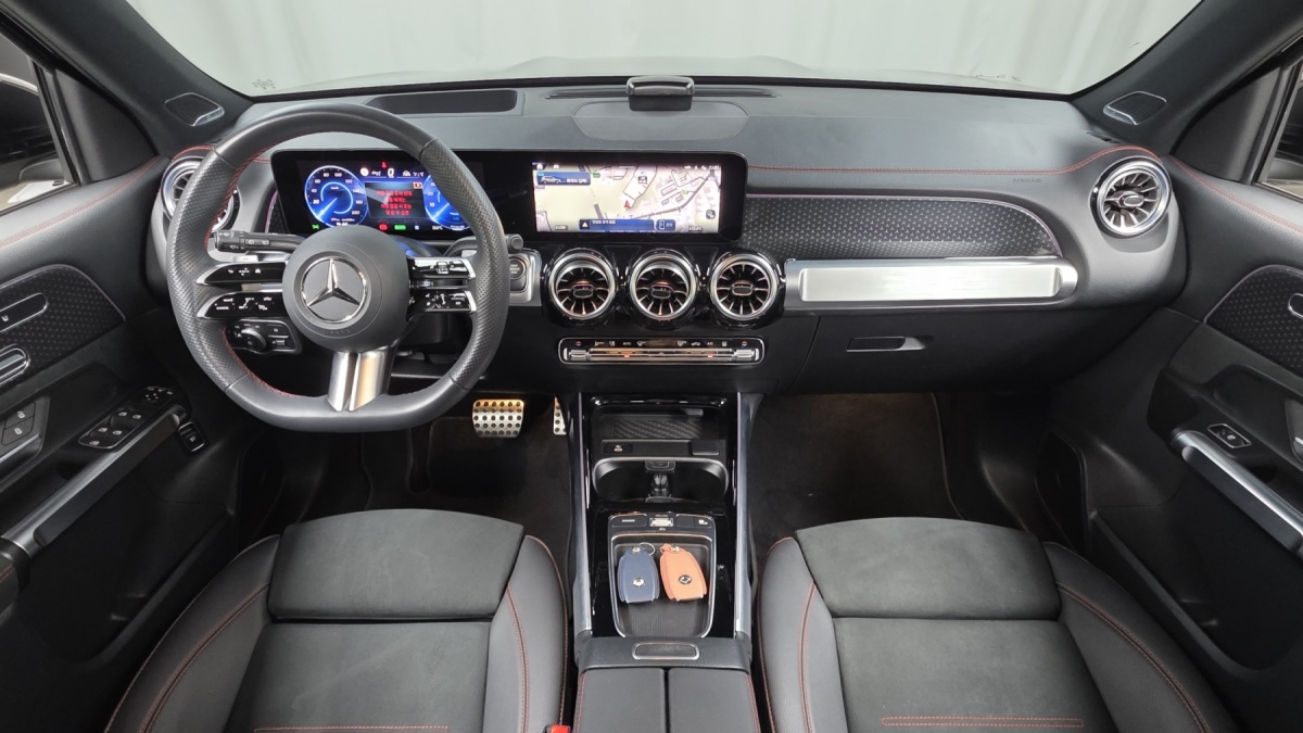Mercedes-Benz EQB, 2024 — фото 7 из 12