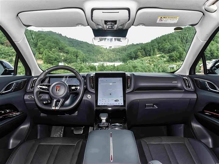 Hongqi HS3 Hybrid, 2026 — фото 7 из 9