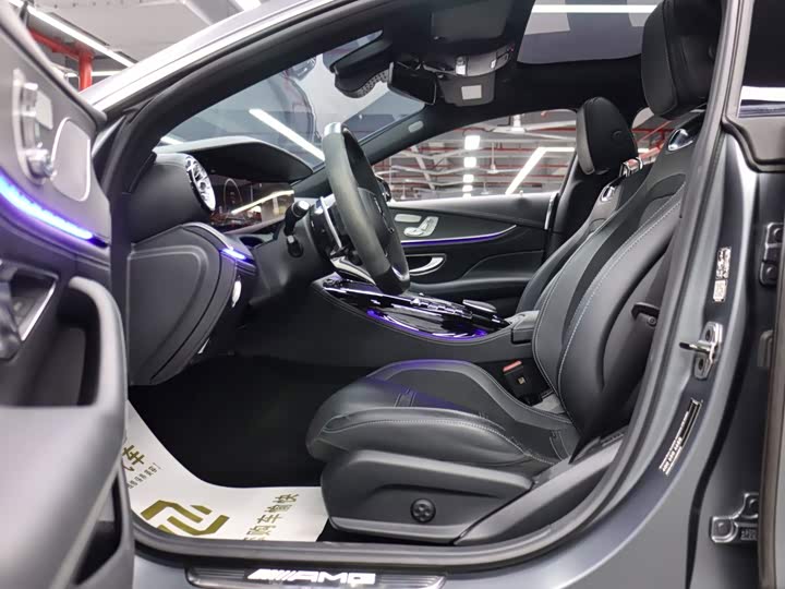 Mercedes-Benz AMG GT, 2025 — фото 8 из 9