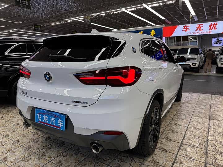 BMW X2, 2022 — фото 5 из 9