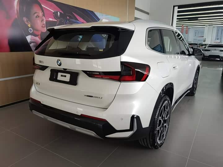 BMW X1, 2025 — фото 7 из 9