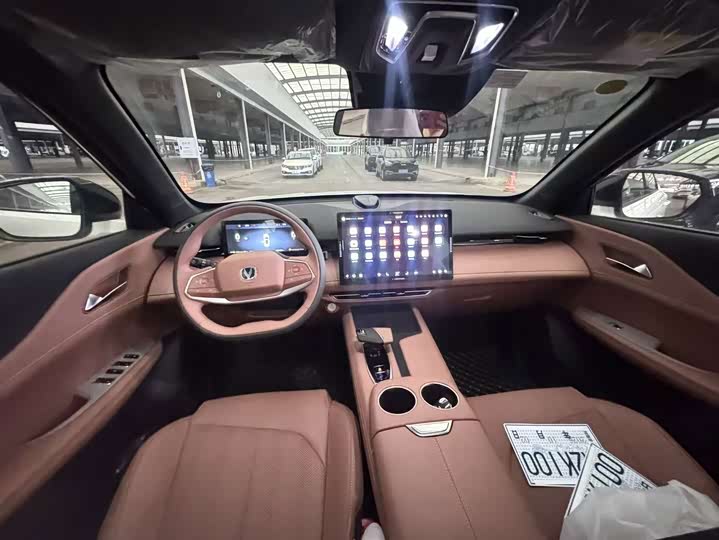 Changan UNI-Z Hybrid, 2026 — фото 4 из 9