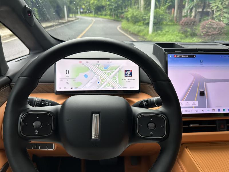 Wey 80 Hybrid, 2025 — фото 9 из 12