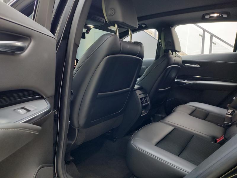 Cadillac XT4, 2023 — фото 8 из 9