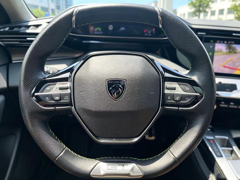 Peugeot 408X, 2023 — фото 9 из 12