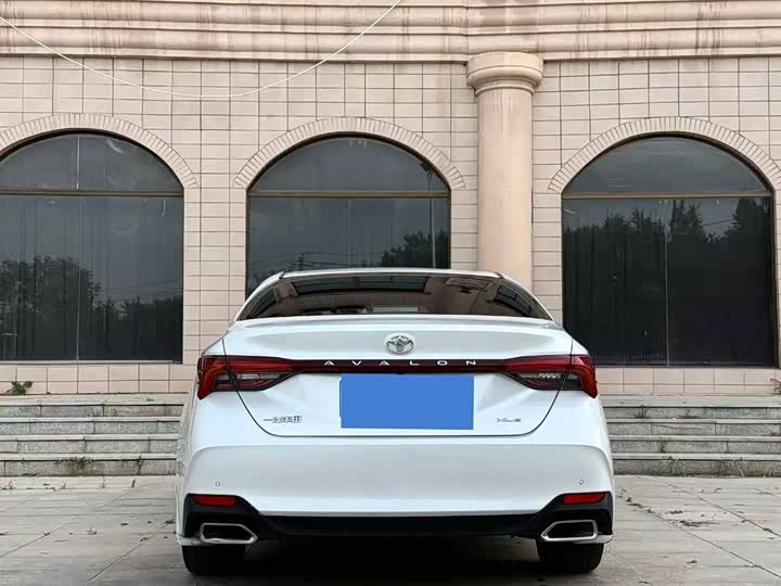 Toyota Avalon, 2021 — фото 8 из 9
