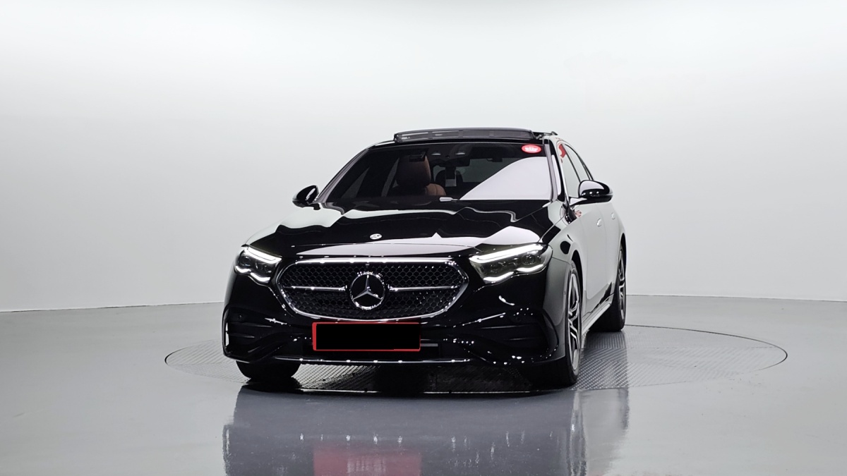 Mercedes-Benz E-Class, 2025 — фото 3 из 12