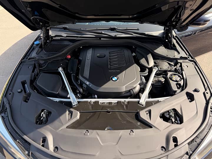 BMW 8 Series, 2023 — фото 9 из 9