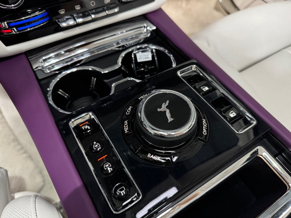 Rolls-Royce Ghost, 2022 — фото 7 из 12