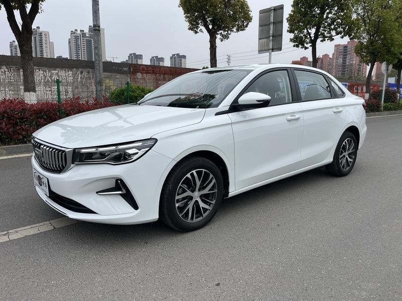 Geely Emgrand, 2025 — купить в Калуге под ключ