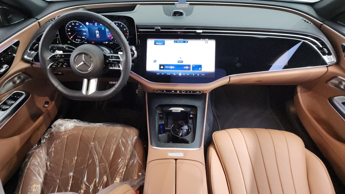 Mercedes-Benz E-Class, 2025 — фото 7 из 12