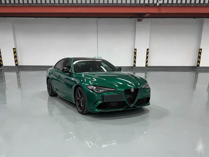 Alfa Romeo Giulia, 2022 — фото 3 из 9