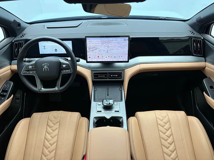 BYD Song L DM-i Hybrid, 2024 — фото 6 из 9