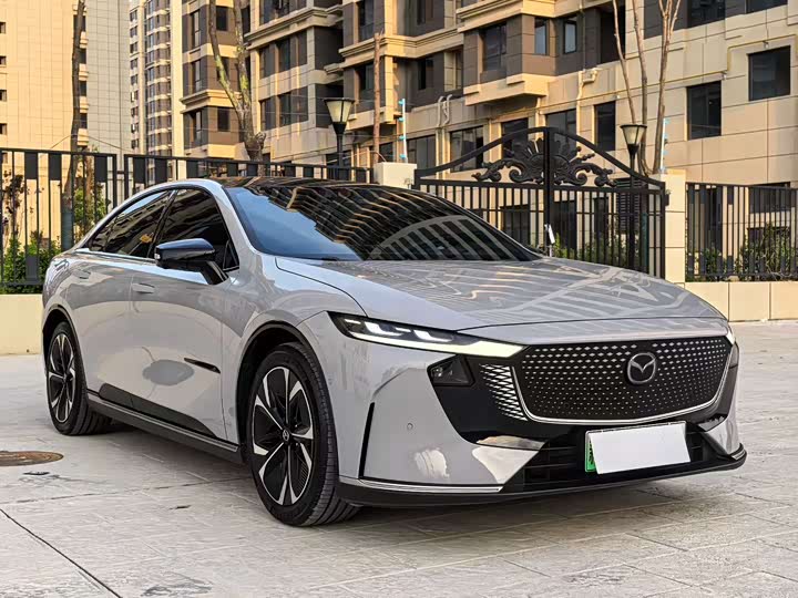 Mazda EZ-6, 2024 — фото 3 из 9