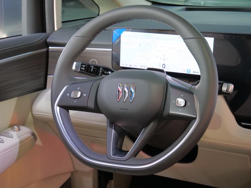 Buick OMPV, 2025 — фото 11 из 12