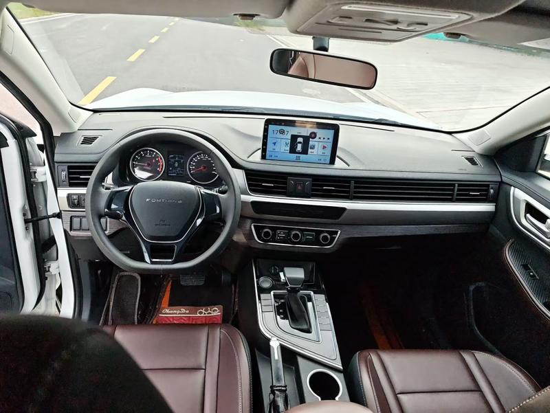 Dongfeng Forthing T5, 2022 — фото 7 из 10