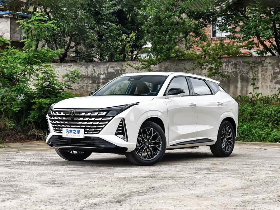 Changan UNI-Z Hybrid, 2026 — купить в Рязани под ключ