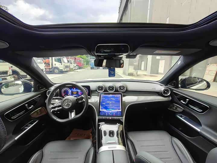 Mercedes-Benz C-Class, 2023 — фото 8 из 9