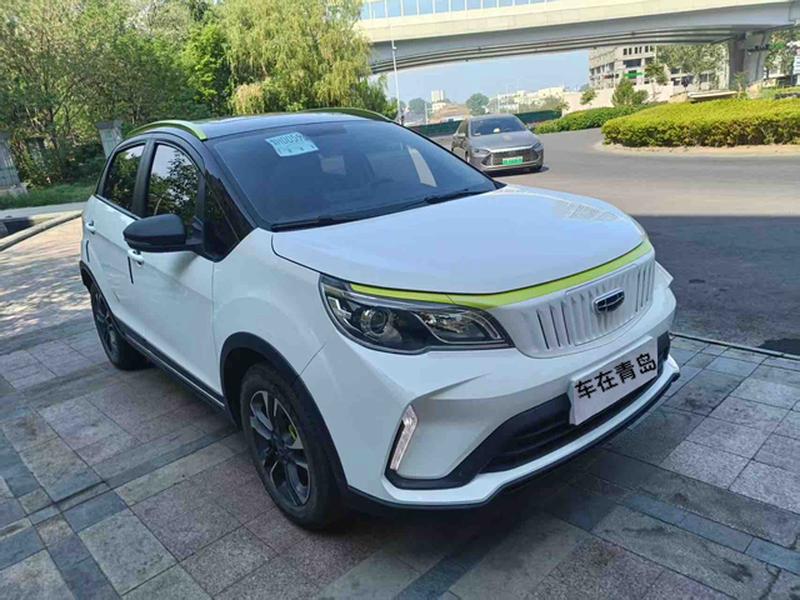 Geely Geometry EX3, 2022 — фото 3 из 11