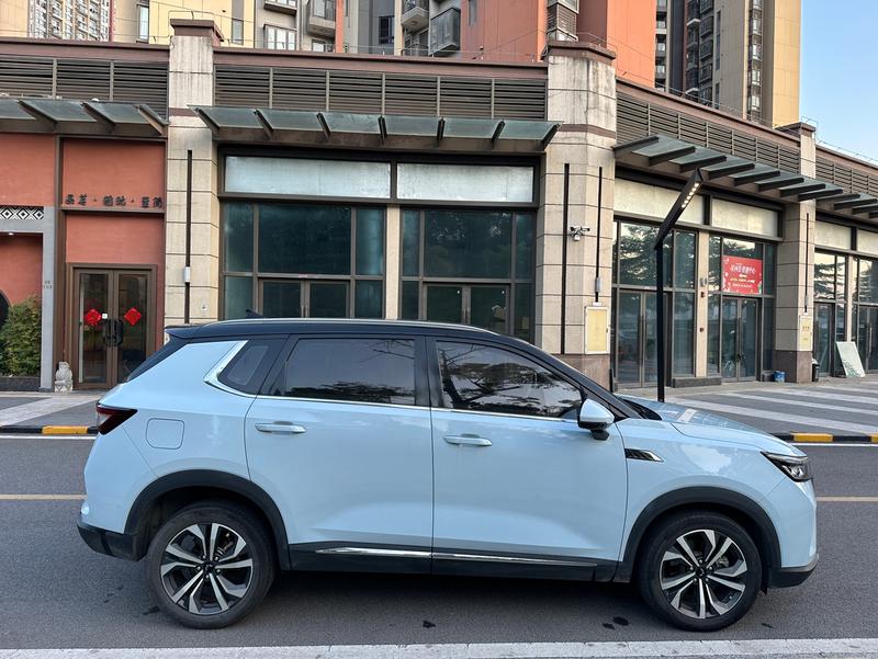 Wuling Asta, 2022 — фото 8 из 12