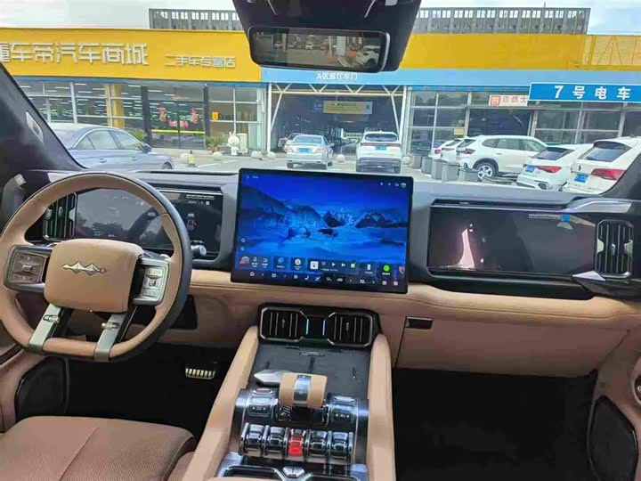 BYD FangChengBao Leopard 8, 2024 — фото 4 из 5