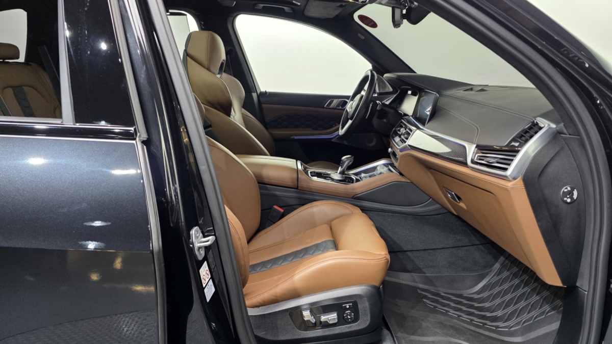 BMW X5 M, 2023 — фото 11 из 12