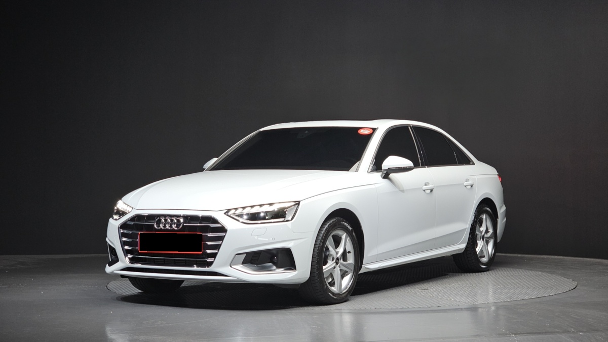 Audi A4, 2022 — купить в Иванове под ключ