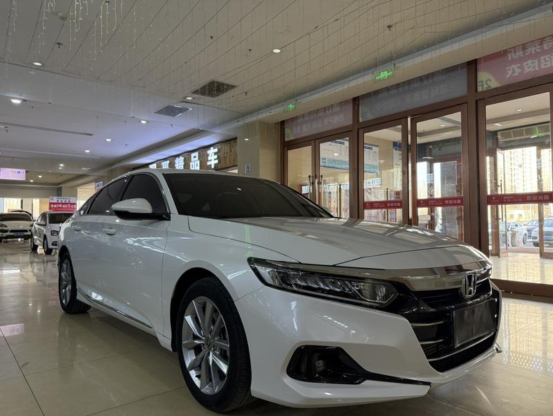Honda Accord, 2022 — фото 3 из 10