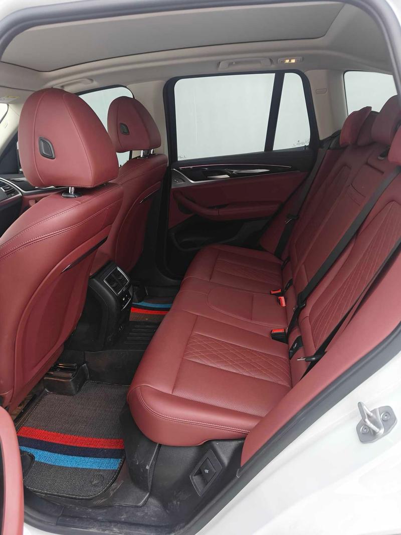 BMW X3, 2024 — фото 9 из 10