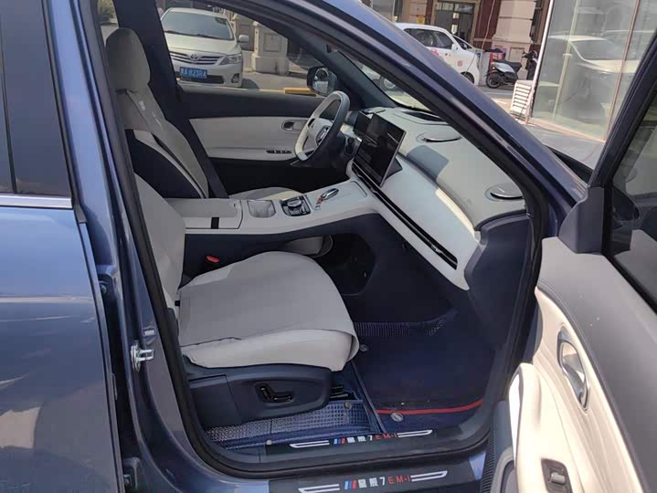 Geely Galaxy Starship 7, 2024 — фото 8 из 9