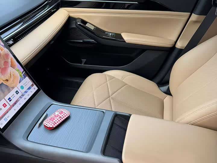 Geely Galaxy L6, 2024 — фото 7 из 9