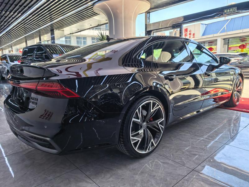 Audi A7L, 2024 — фото 6 из 12