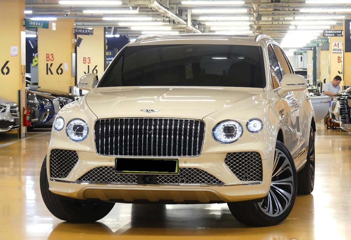 Bentley Bentayga, 2024 — купить в Воронеже под ключ
