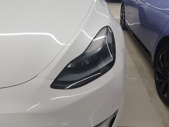Tesla Model Y, 2024 — фото 5 из 9