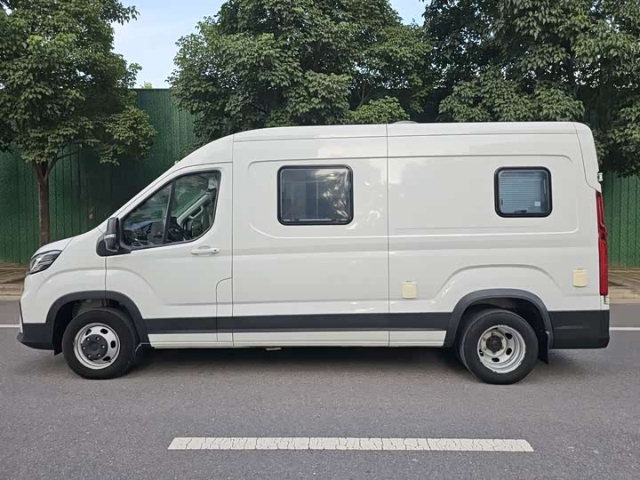 Maxus V90 RV, 2022 — фото 7 из 9