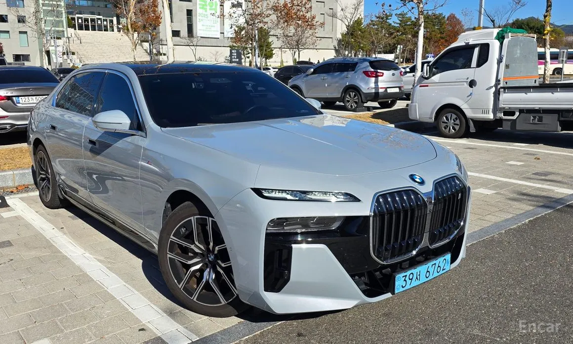 BMW i7, 2023 — купить в Туле под ключ