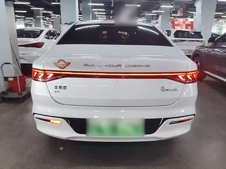 BYD Qin Plus, 2022 — фото 6 из 9