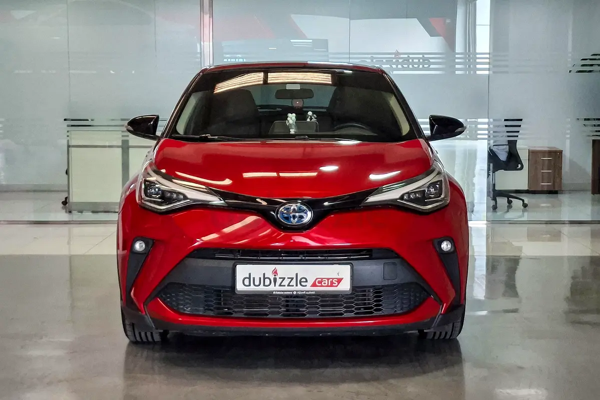 Toyota C-HR, 2023 — фото 2 из 10