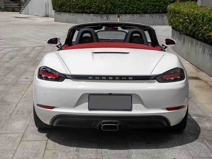 Porsche 718, 2023 — фото 5 из 9