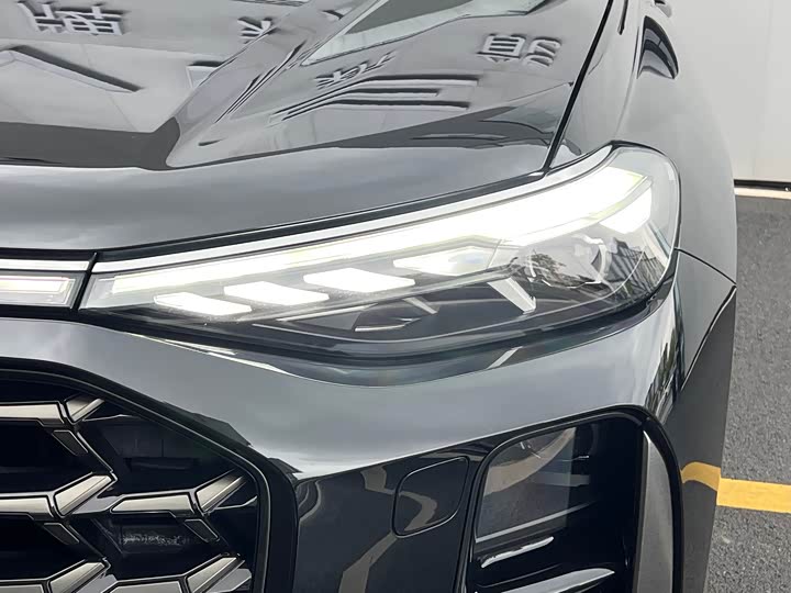 Audi Q6, 2025 — фото 3 из 9
