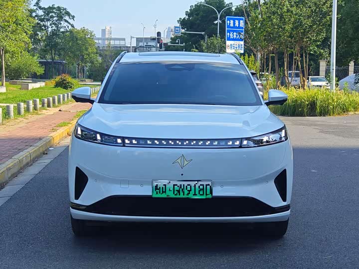 Dongfeng Yipai eπ 008, 2024 — фото 2 из 9