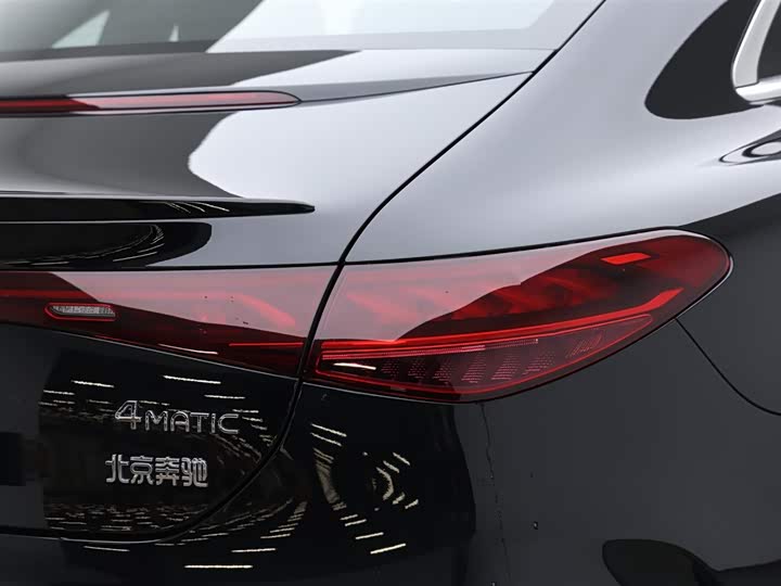Mercedes-Benz EQE, 2025 — фото 7 из 9