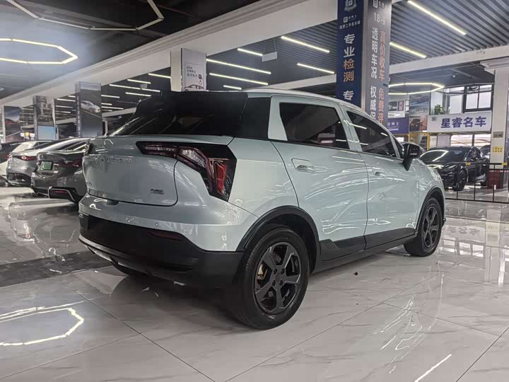 Geely Geometry E Firefly, 2022 — фото 5 из 9