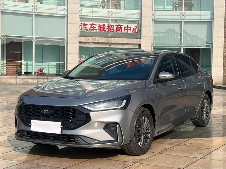 Ford Focus, 2022 — купить в Санкт-Петербурге под ключ