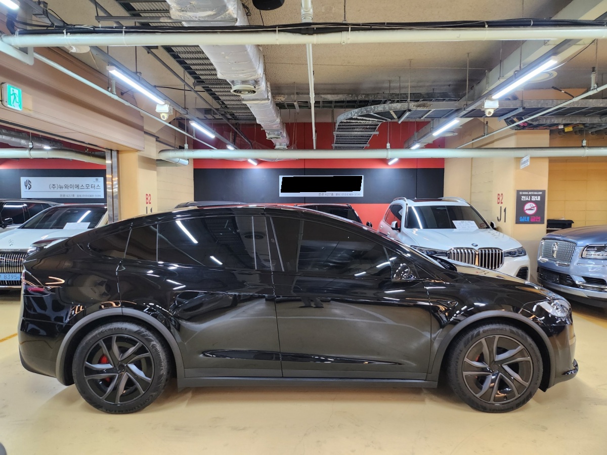 Tesla Model X, 2025 — фото 3 из 12