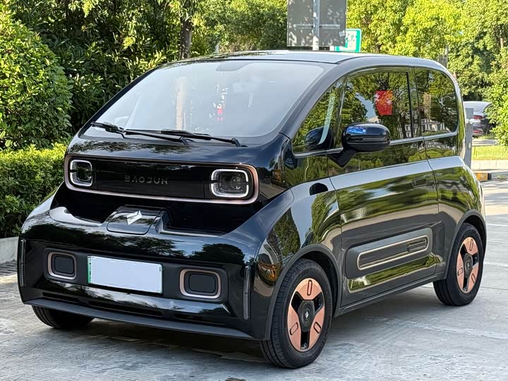 Baojun KiWi EV, 2022 — купить в Москве под ключ