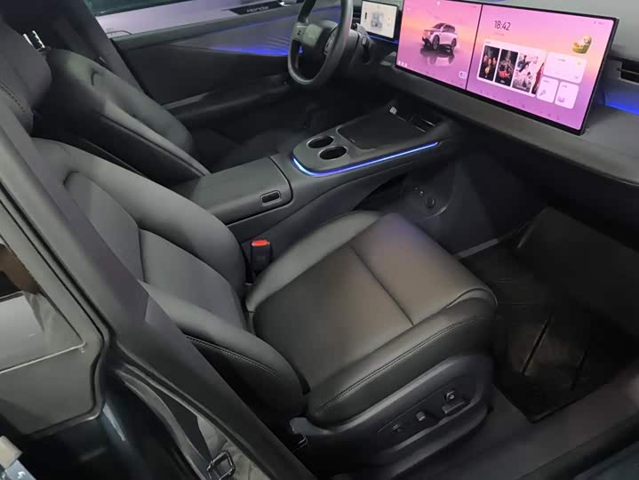Nissan NX8, 2025 — фото 8 из 9