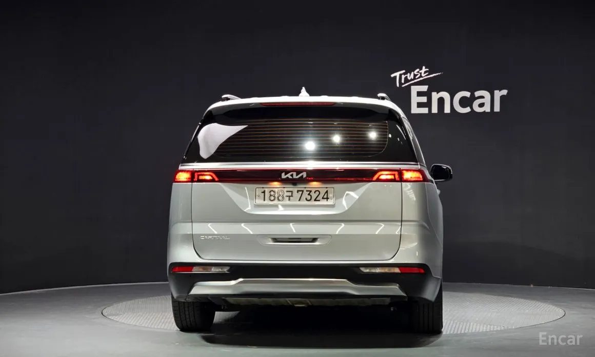 Kia Carnival, 2022 — фото 4 из 12